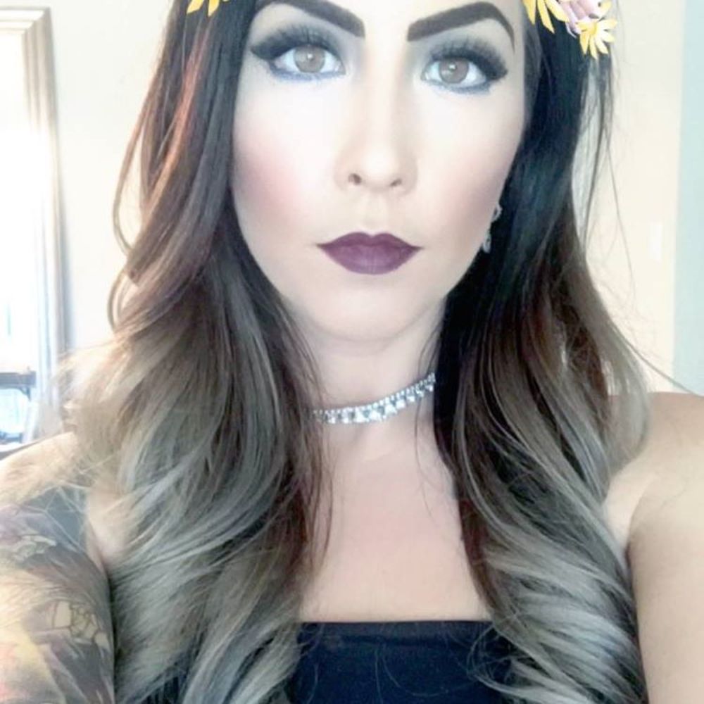 Meet your Posher, Kelly